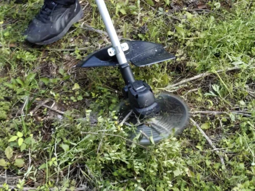 Portable lithium battery garden lawn mower High-powered photo review