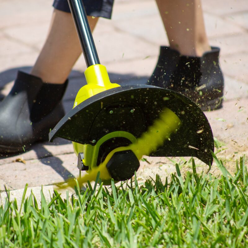 Sun Joe 24V-SB10-LTE 24-Volt* IONMAX Cordless SharperBlade Stringless Lawn Trimmer Kit | 10-inch | W/ 2.0-Ah Battery + Charger - 图片 9
