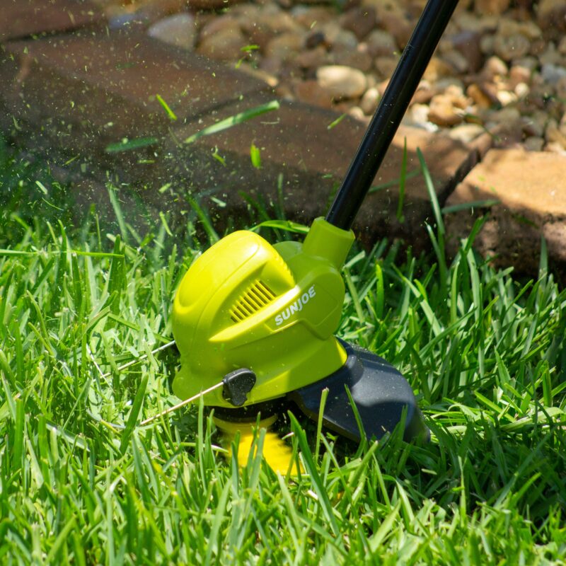 Sun Joe 24V-SB10-LTE 24-Volt* IONMAX Cordless SharperBlade Stringless Lawn Trimmer Kit | 10-inch | W/ 2.0-Ah Battery + Charger - 图片 10