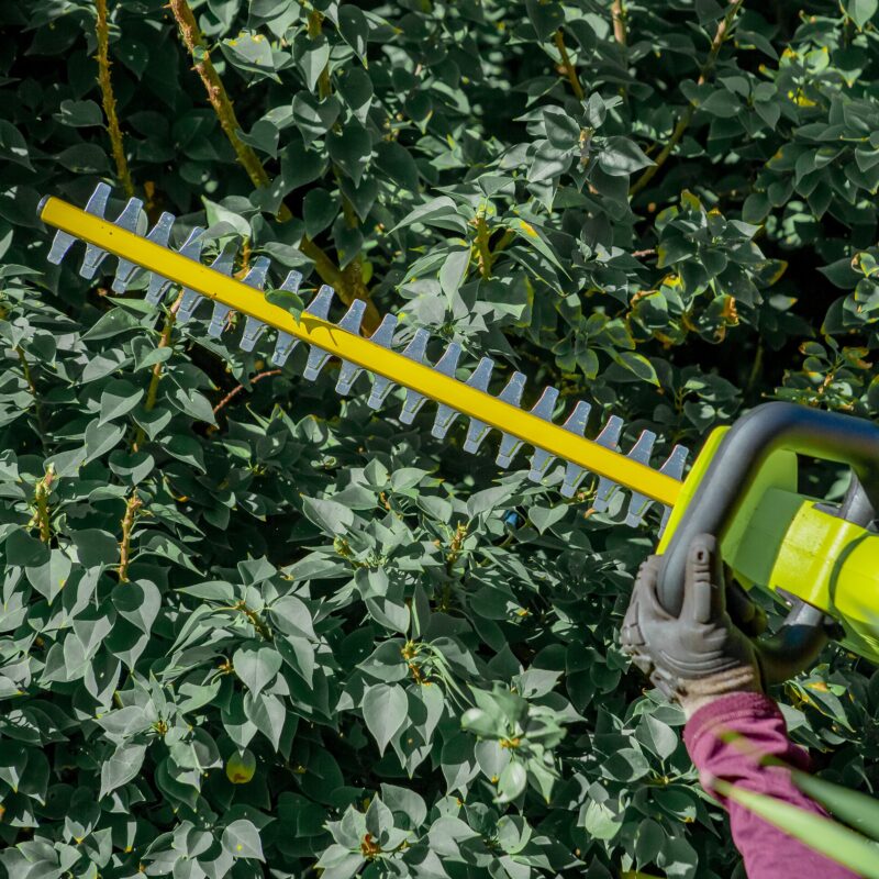 Sun Joe 24V-HT22-LTE 24-Volt* IONMAX Cordless Hedge Trimmer | 22-inch | W/ 2.0-Ah Battery + Charger - Image 12